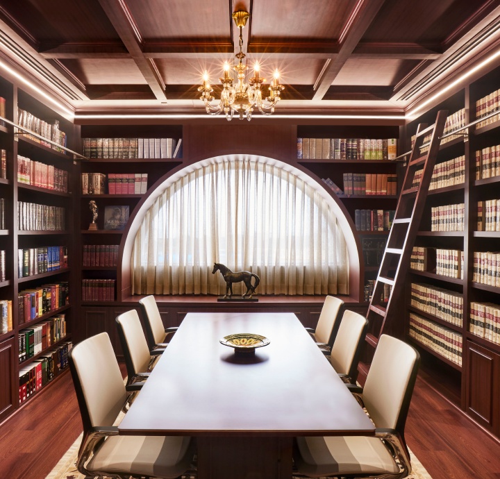 Meeting Room for MZM Legal - A professional setting for client meetings